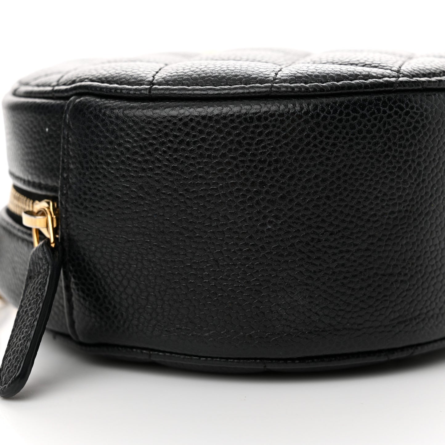 Caviar Quilted Round Coco Clutch With Chain Black