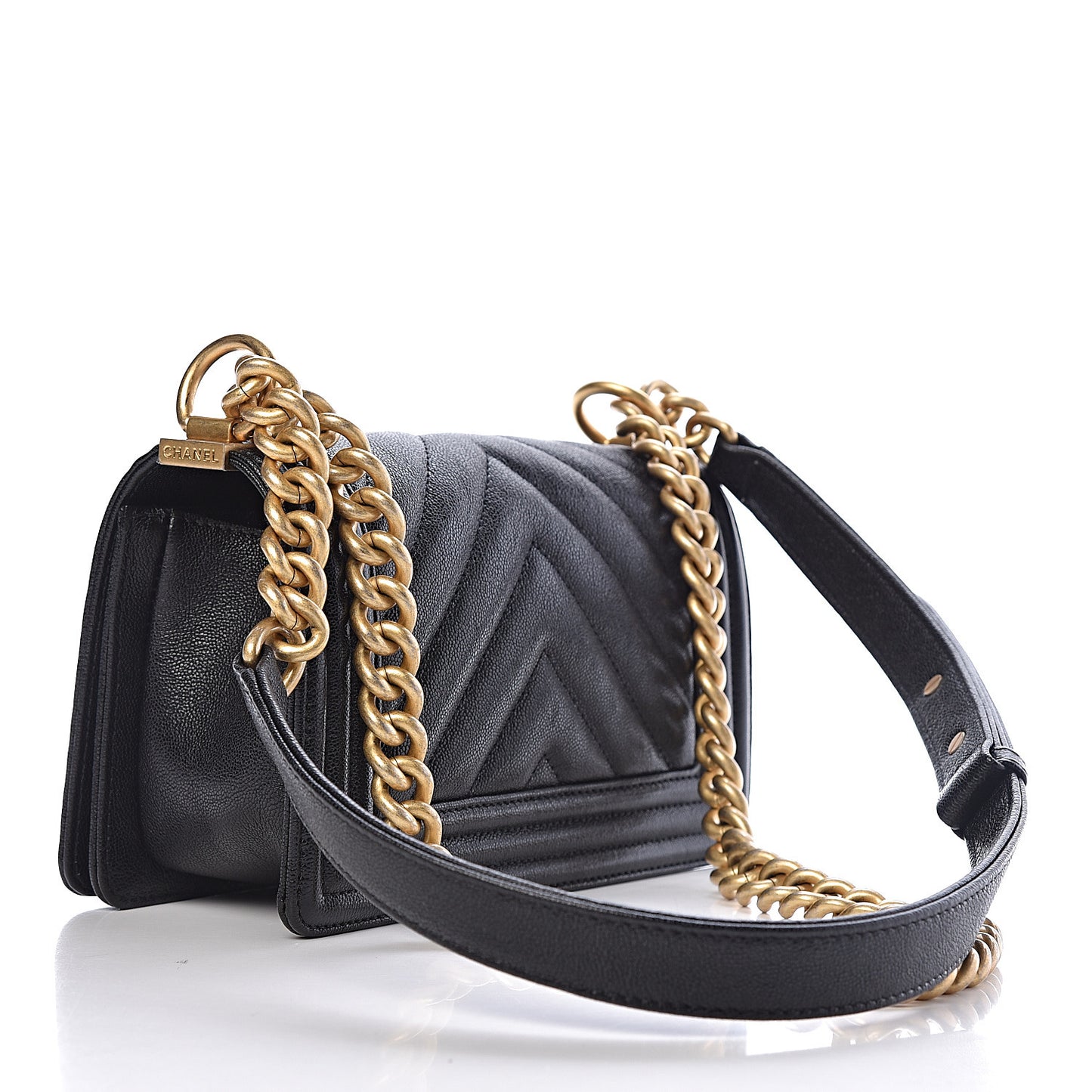Caviar Chevron Quilted Small Boy Flap Black