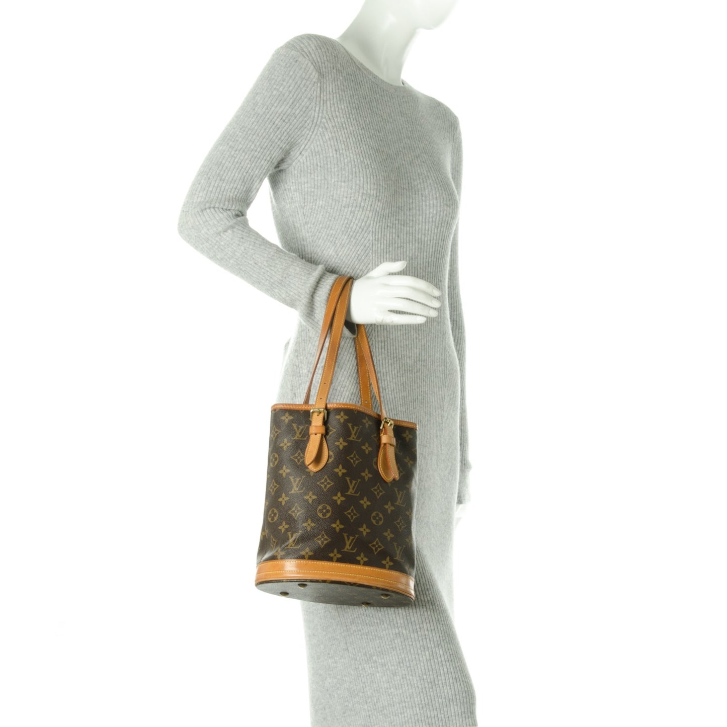 Monogram Petit Bucket 23