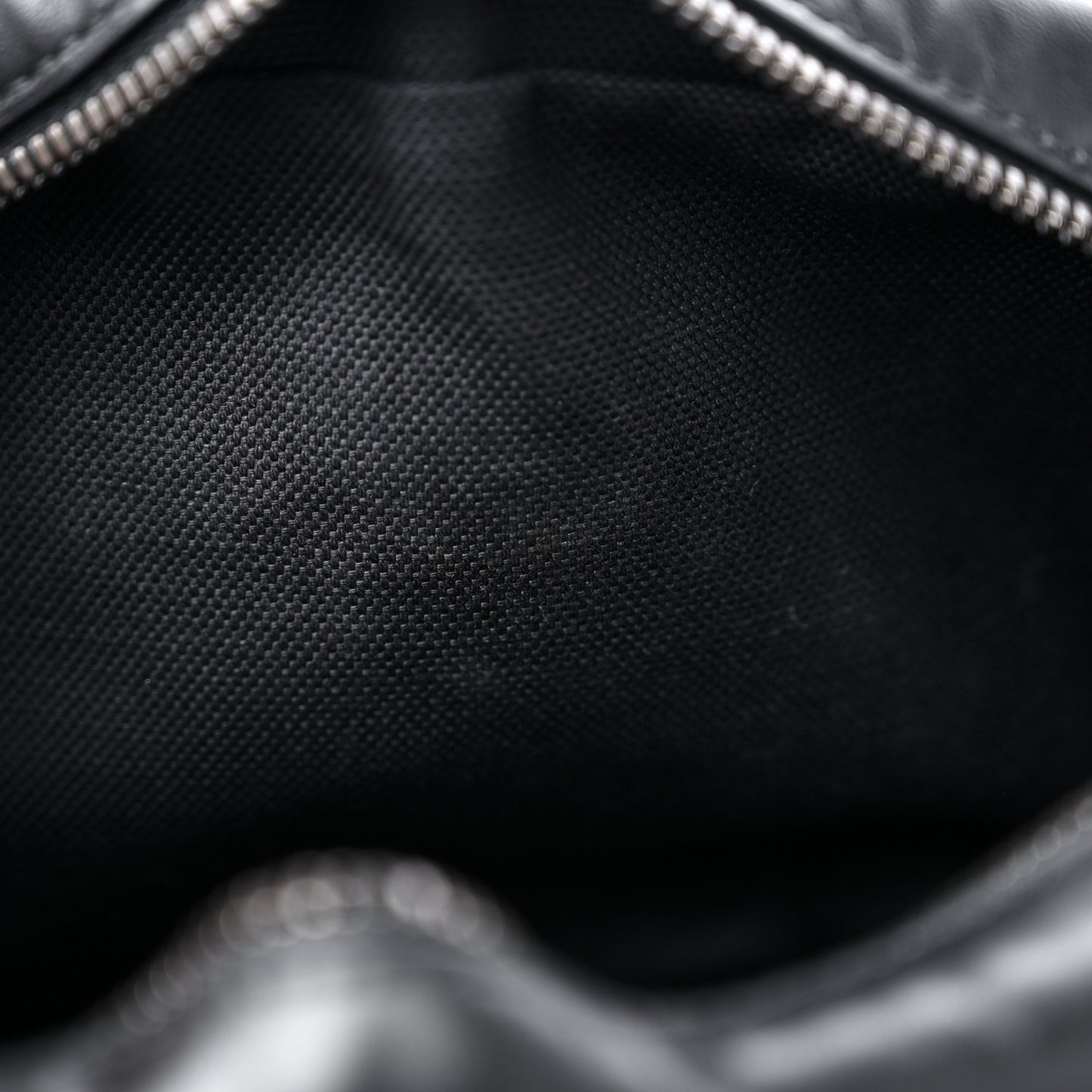 Calfskin Matelasse Monochrome Small GG Marmont Chain Shoulder Bag Black