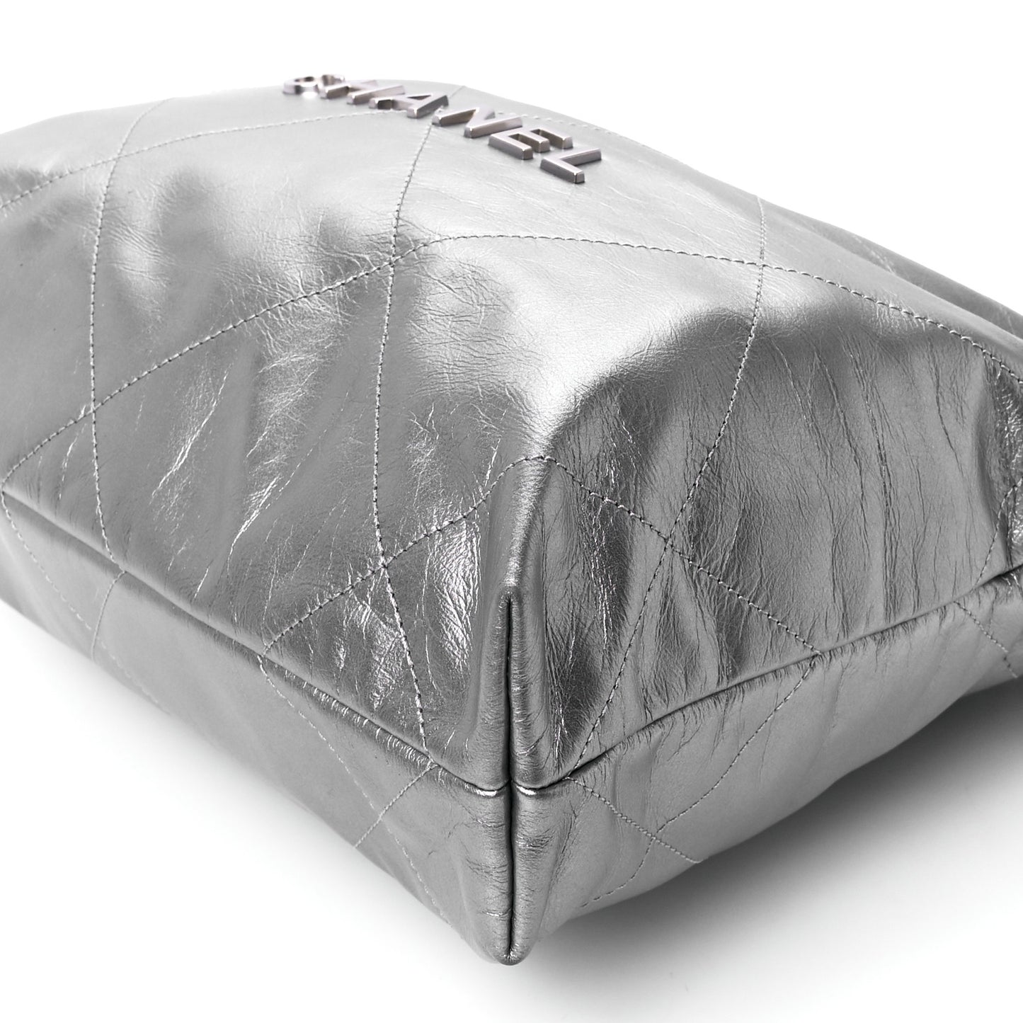 Metallic Calfskin Quilted Chanel 22 Silver