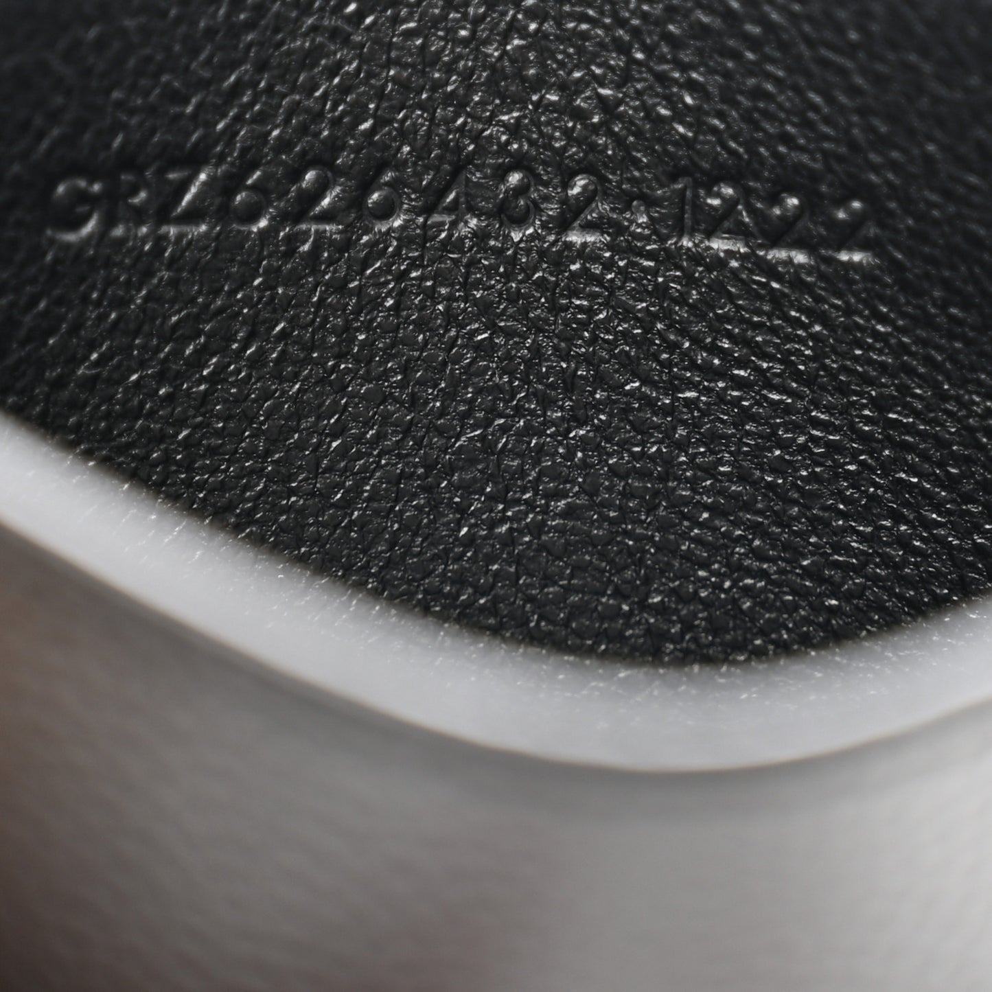 Grain De Poudre Card Case Black