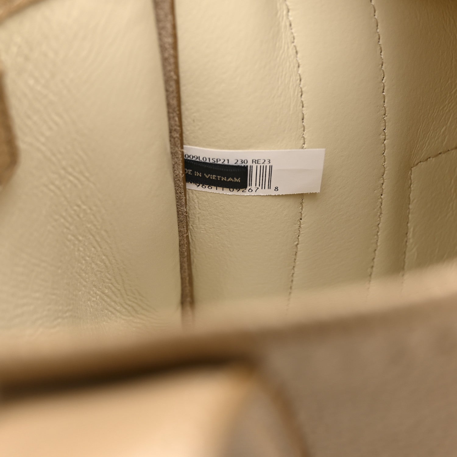 Marc Jacobs Grained Calfskin Small The Tote Bag Camel 7 of 11