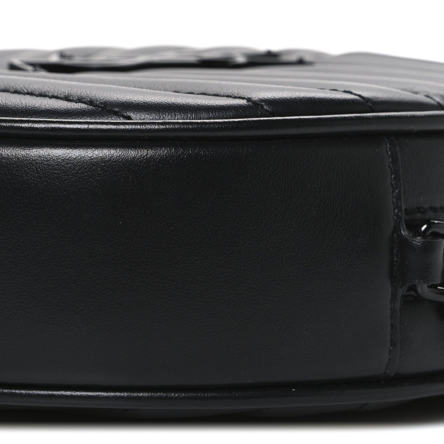Saint Laurent Calfskin Matelasse Chevron Round Vinyle Camera Bag Black 10 of 10