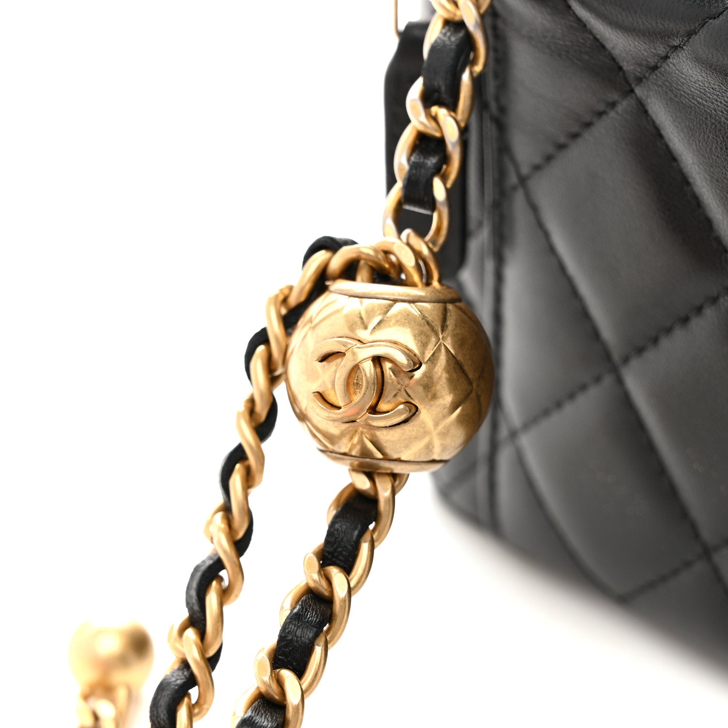 Chanel Lambskin Quilted Pearl Crush Small Vanity Case With Chain Black 13 of 13