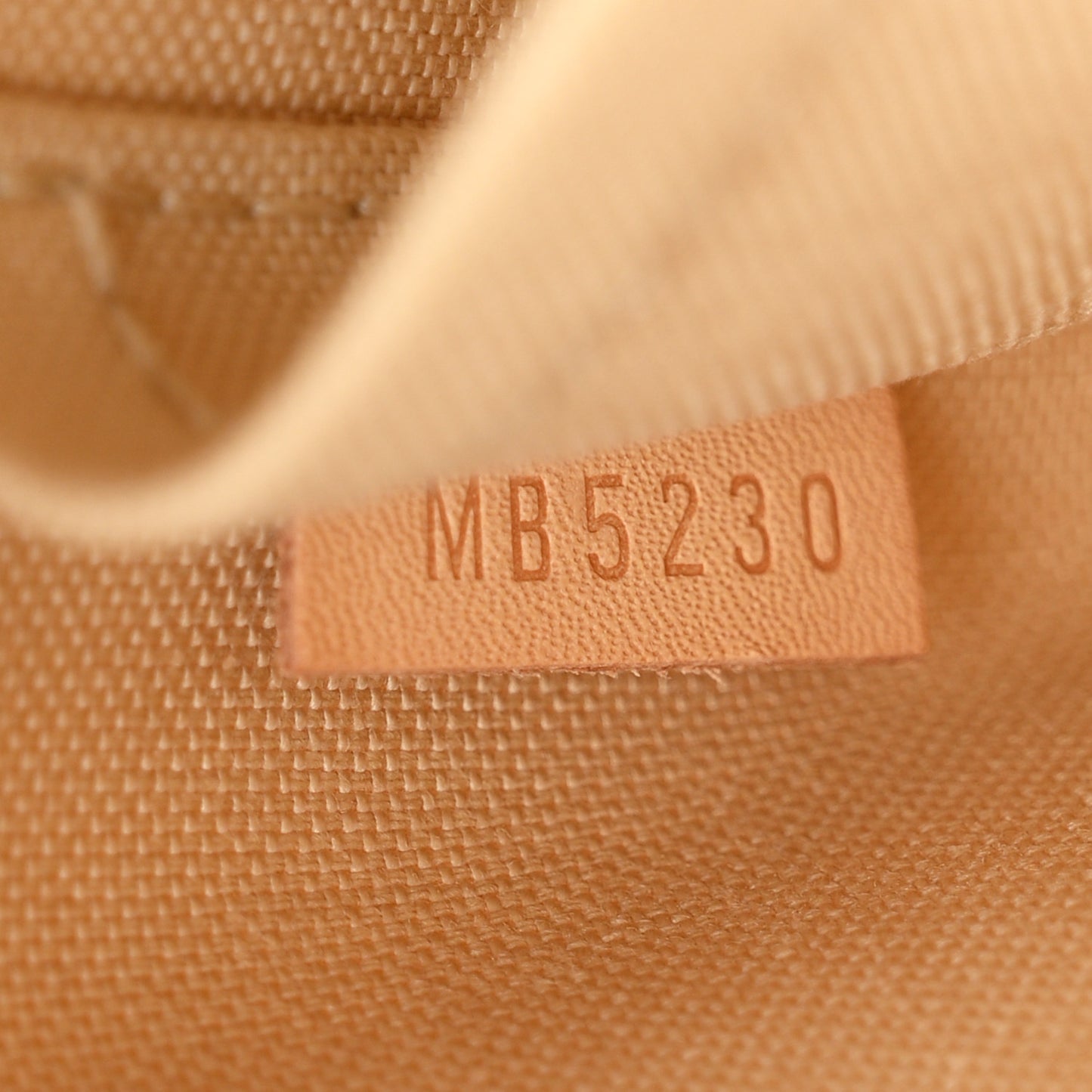 Damier Azur Pochette Accessories