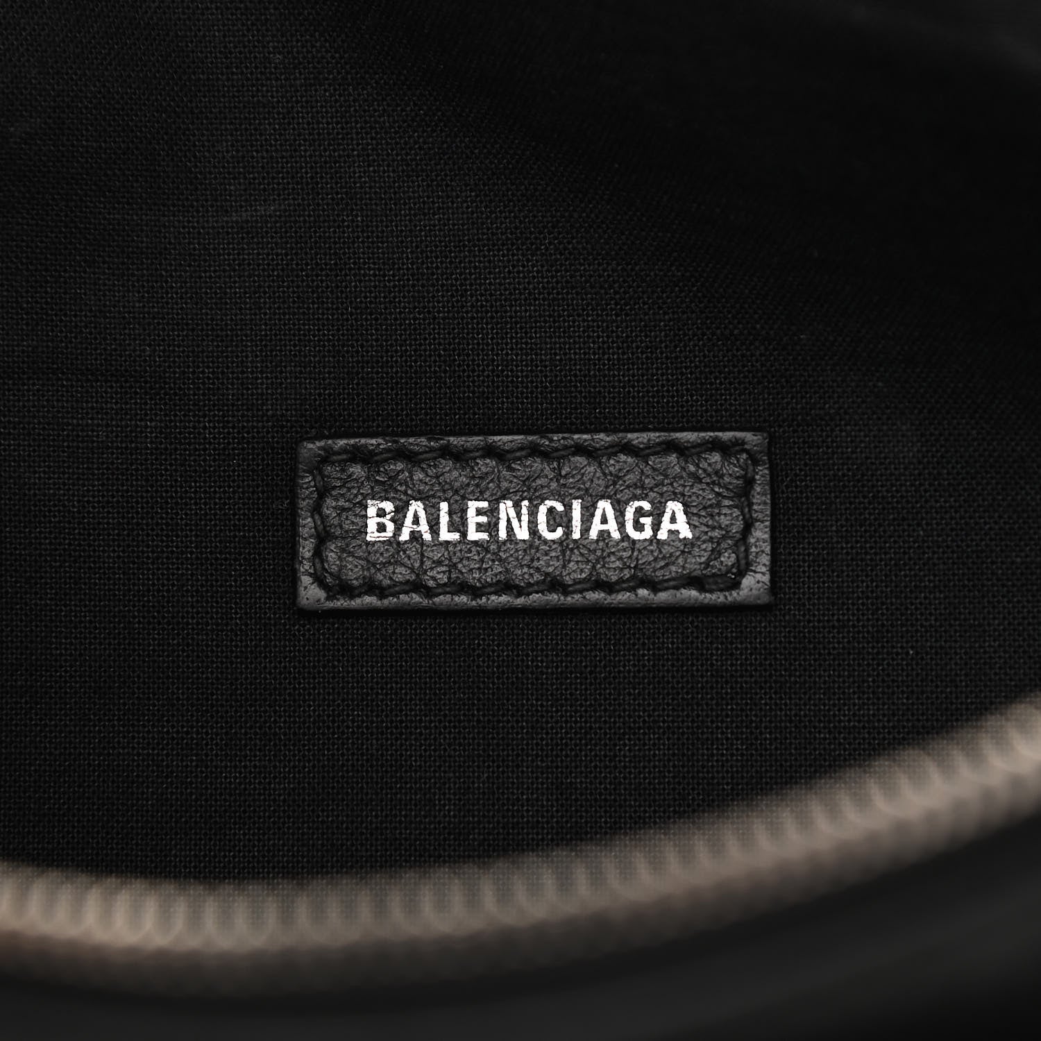 Balenciaga Smooth Calfskin Logo Large Everyday Beltpack Black 6 of 10