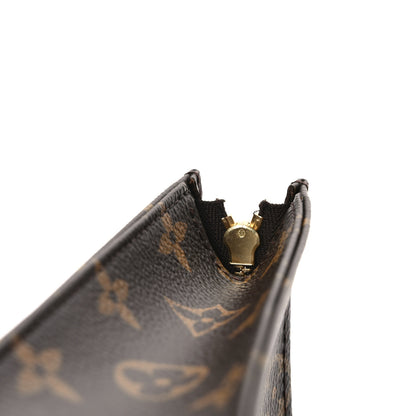 Louis Vuitton Monogram Toiletry Pouch 19 7 of 11