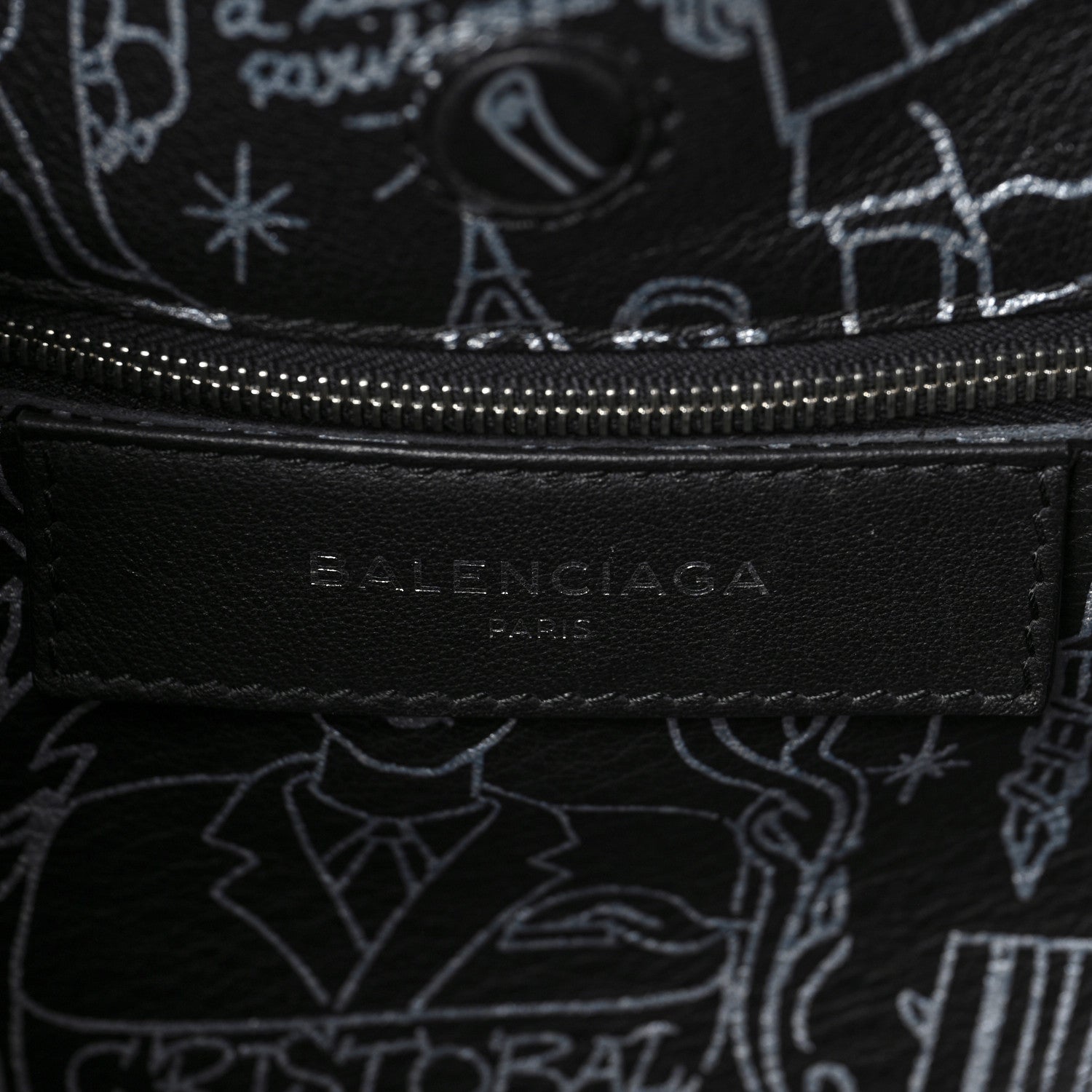 Balenciaga Agneau Graffiti Papier A6 Zip Around Tote Black 6 of 8