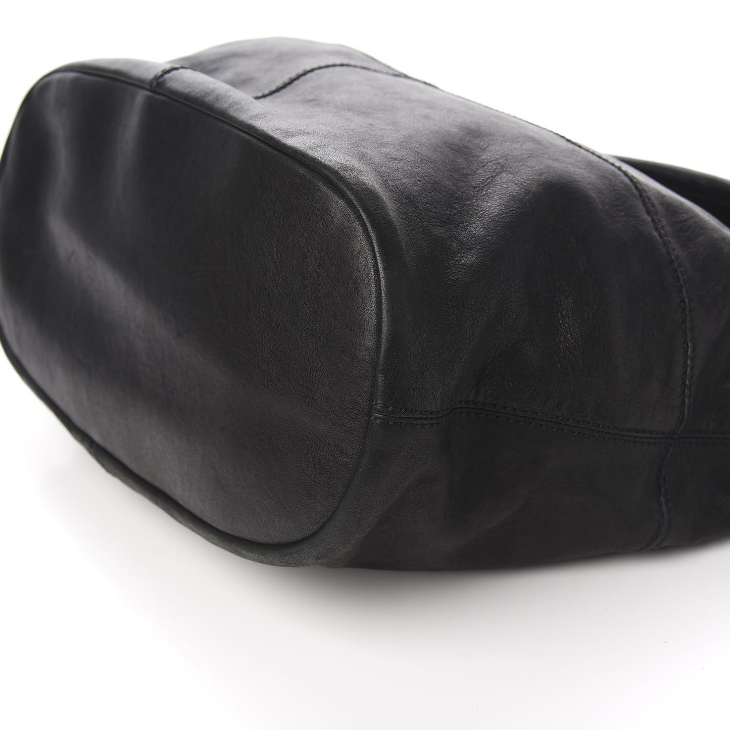 Lambskin Medium Nightingale Black