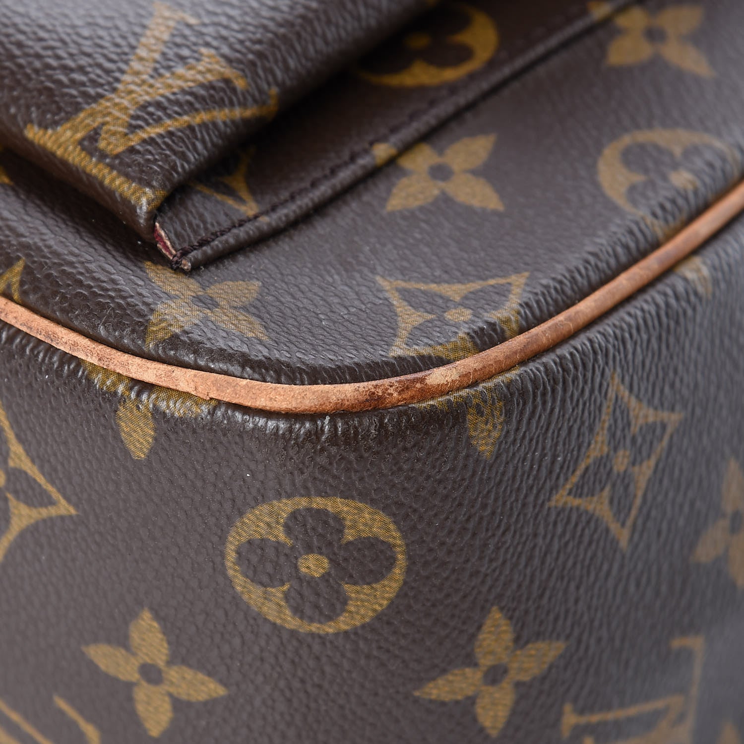 Louis Vuitton Monogram Excentri-Cite 16 of 18