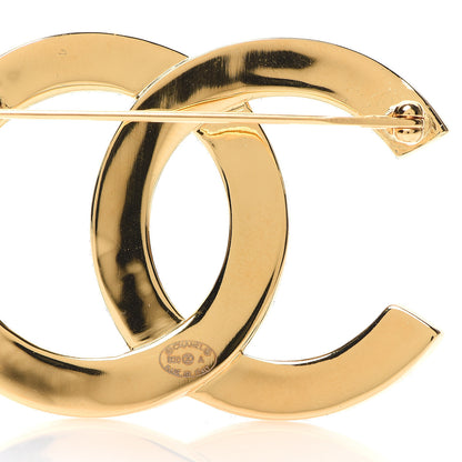 Chanel Metal Paris Button CC Large Brooch Gold 3 of 3