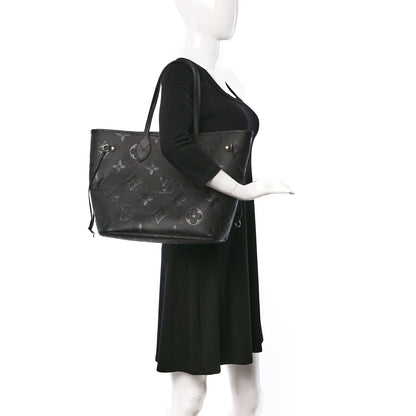 Louis Vuitton Empreinte Monogram Giant Neverfull MM Black 2 of 10