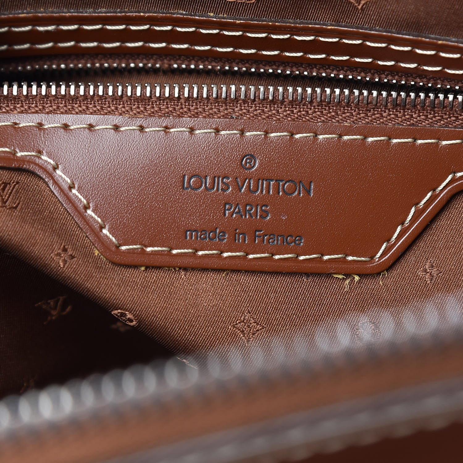 Louis Vuitton Suhali Lockit GM Sienne 6 of 14
