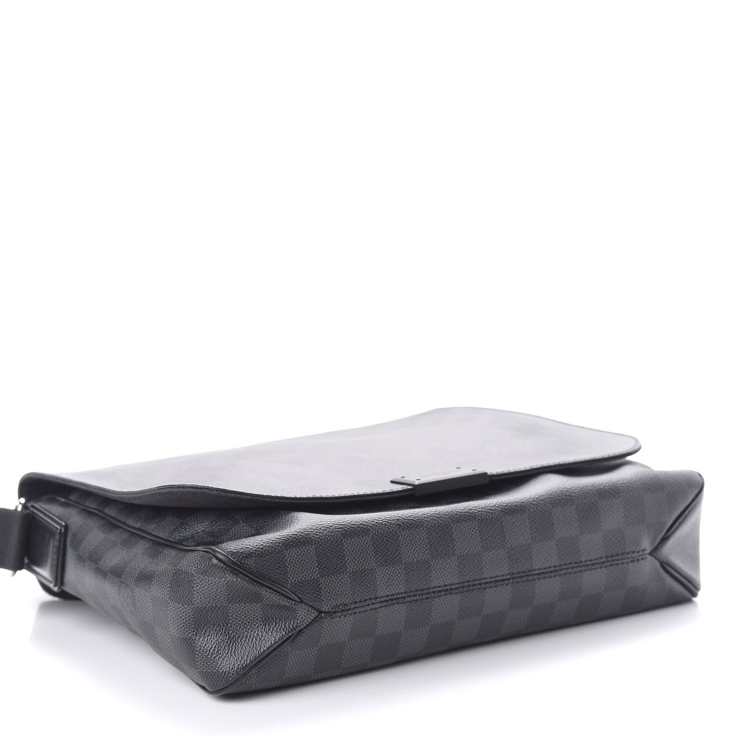 Louis Vuitton Damier Graphite District MM 4 of 14