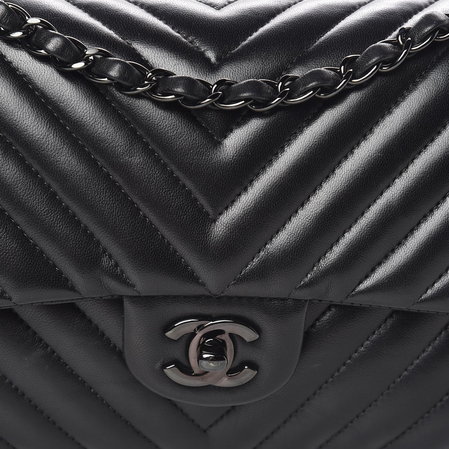 Lambskin Chevron Quilted Medium Double Flap So Black