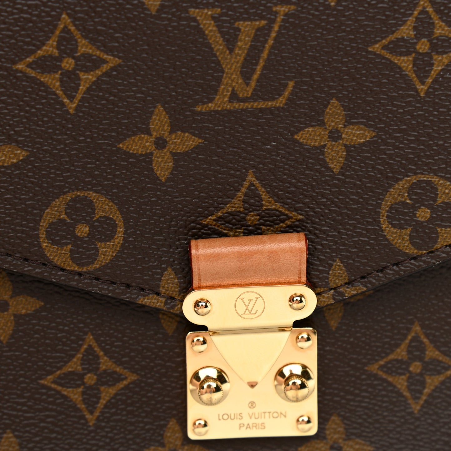 Monogram Pochette Metis