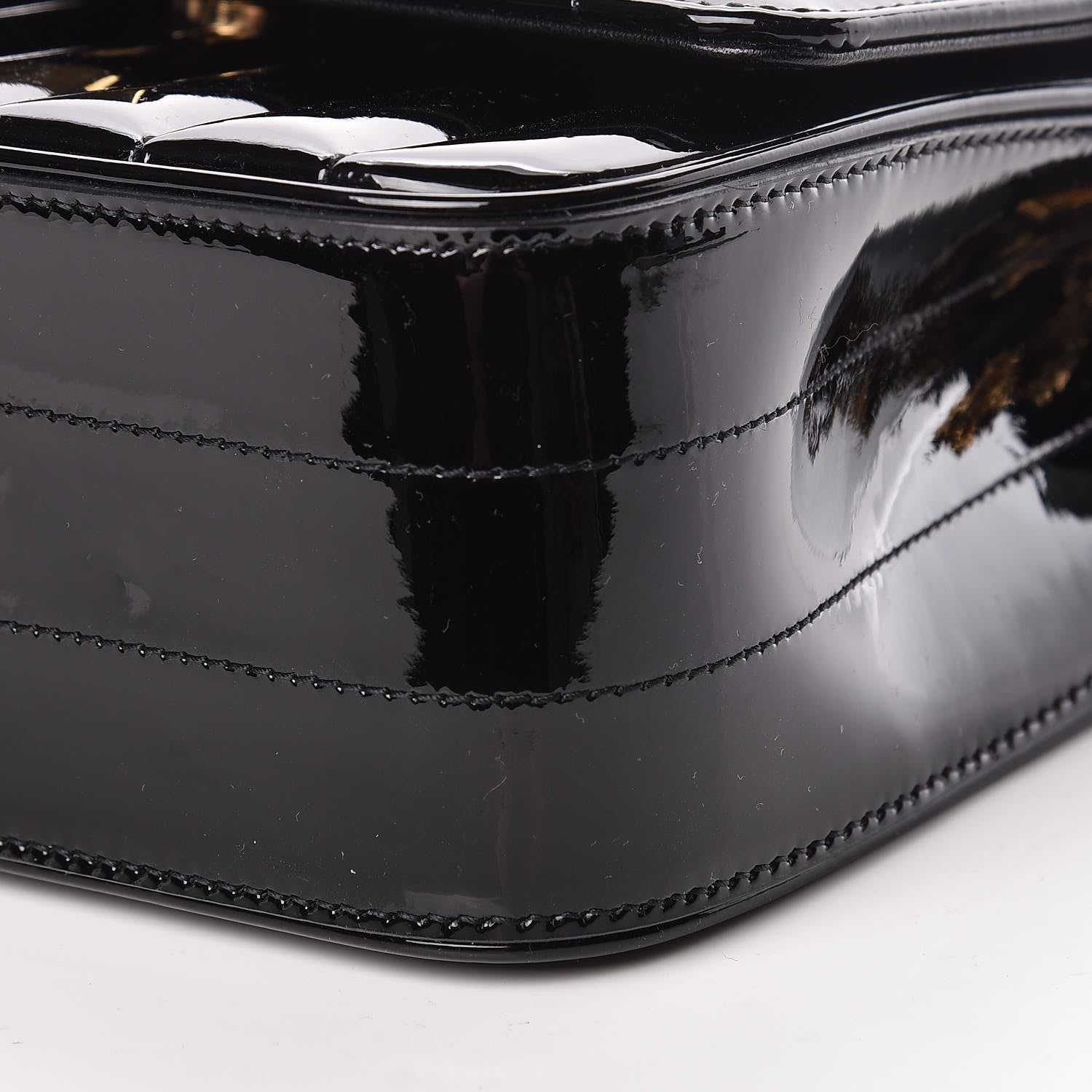 Saint Laurent Patent Calfskin Matelasse Monogram Medium Vicky Chain Bag Black 11 of 11