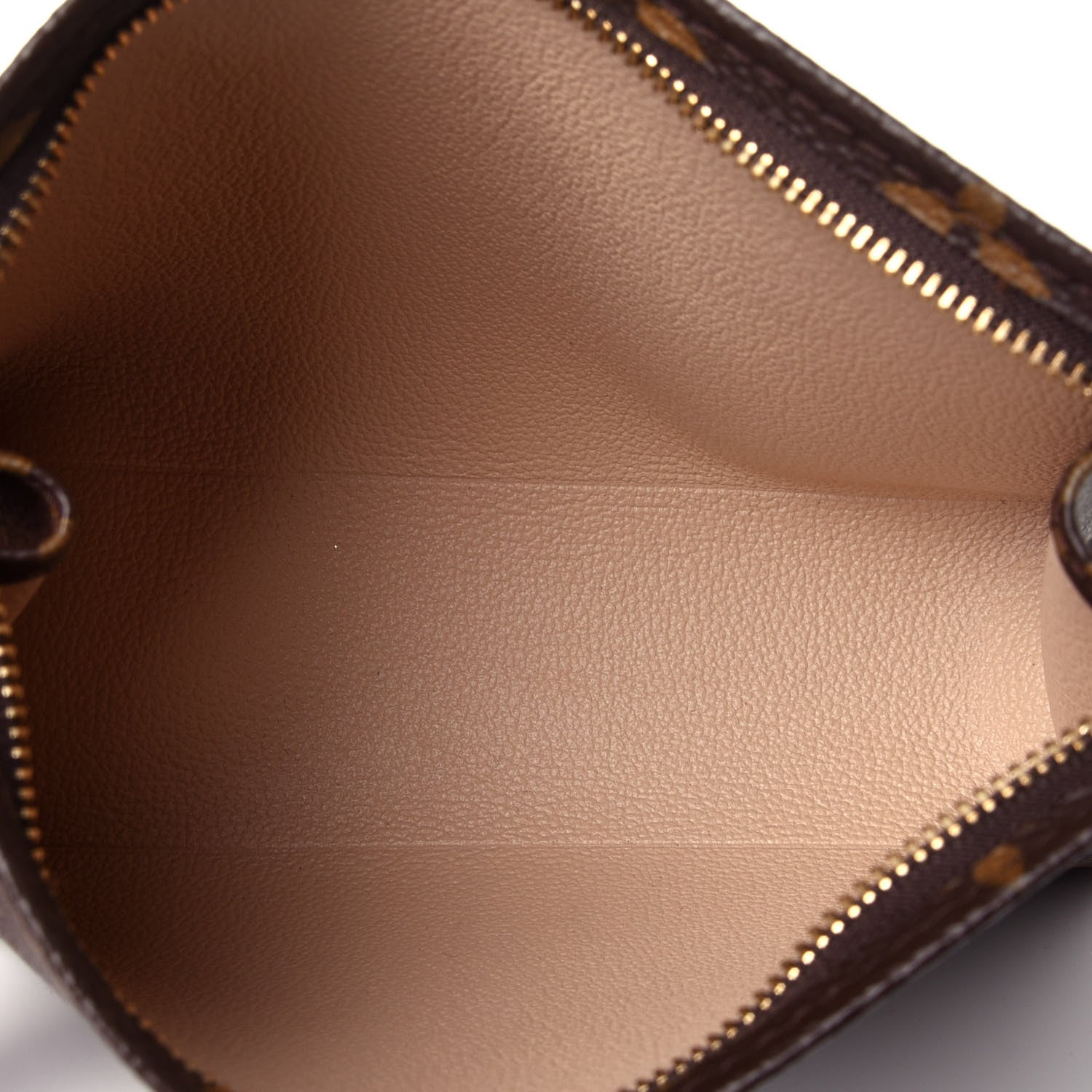 Louis Vuitton Monogram Toiletry Pouch 19 5 of 9