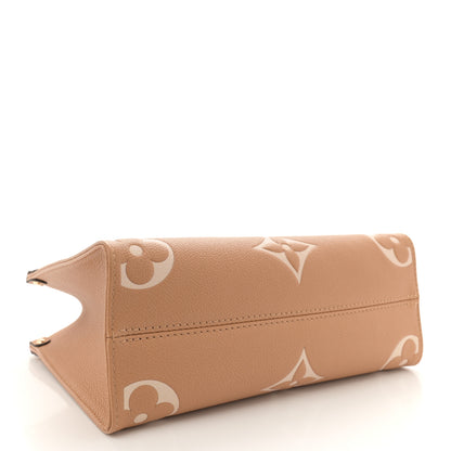 Louis Vuitton Empreinte Monogram Giant Onthego PM Arizona Creme 4 of 9