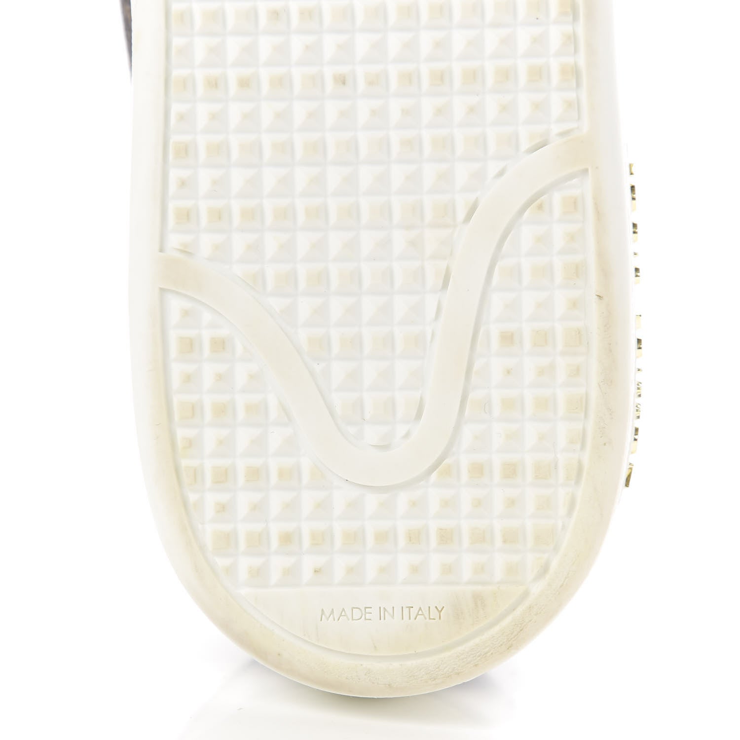 Louis Vuitton Patent Monogram Frontrow Sneakers 37.5 8 of 9