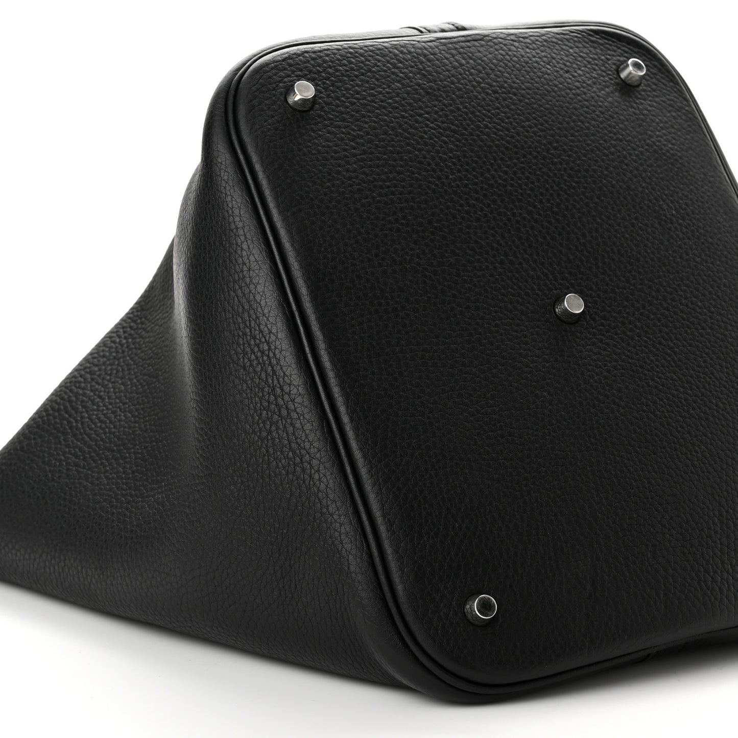 Taurillon Clemence Picotin Lock 26 GM Black