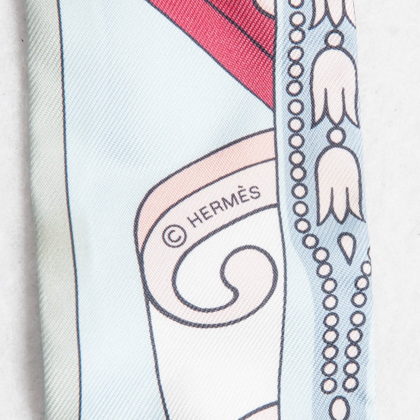 Silk Balade En Berline Twilly Gris Bleu Beige Rose