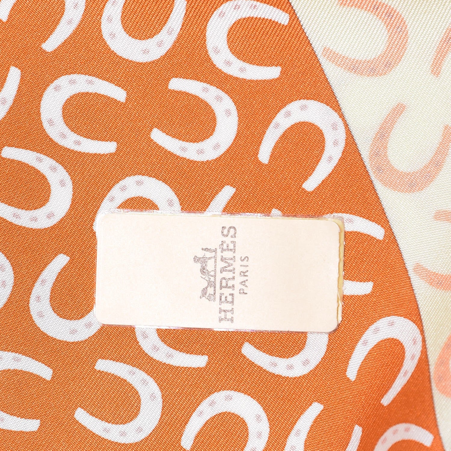 Hermes Taurillon Clemence Victoria II 35 Gold 14 of 20