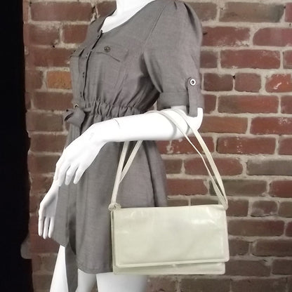 Bottega Veneta Vintage Leather Shoulder Bag Creme 2 of 7