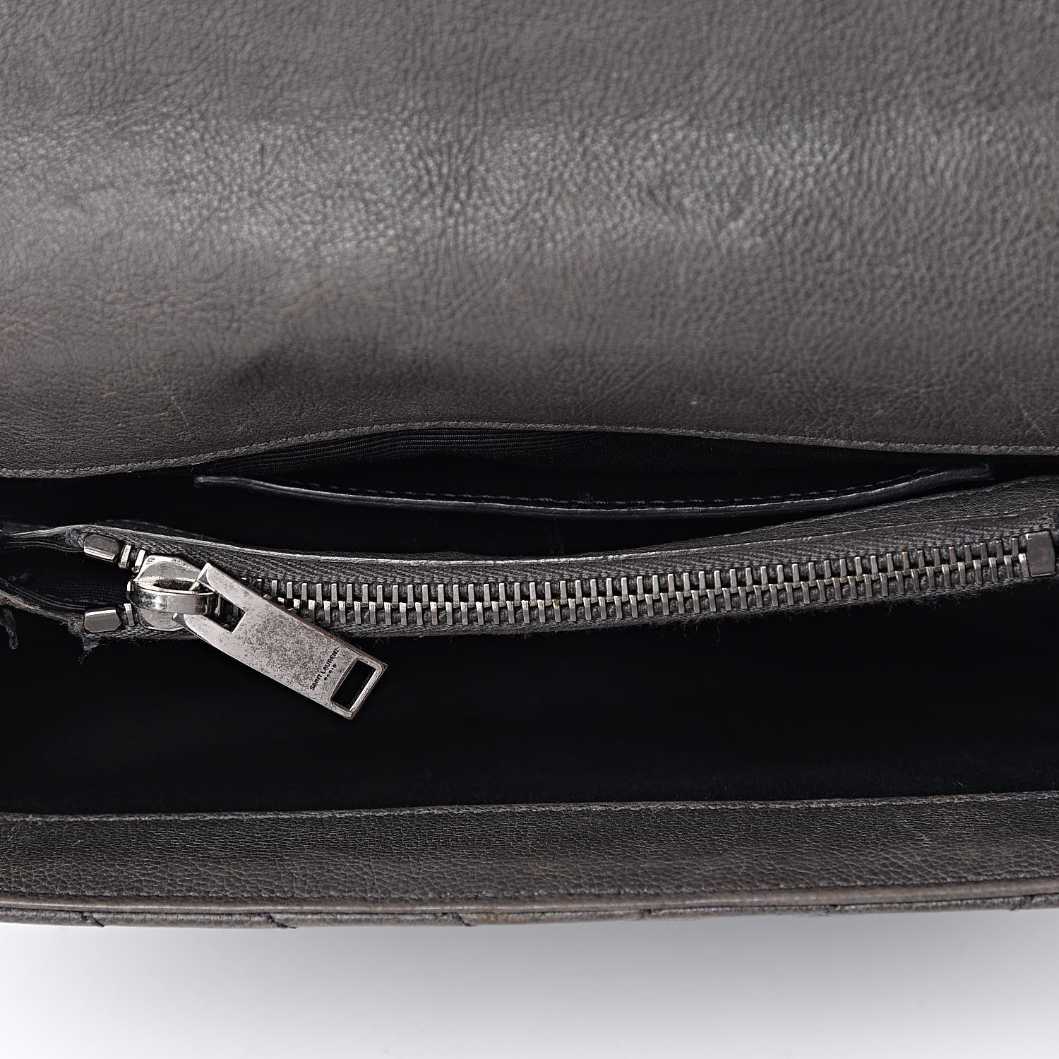 Saint Laurent Sheepskin Matelasse Chevron Monogram Medium College Bag Dark Anthracite 11 of 19
