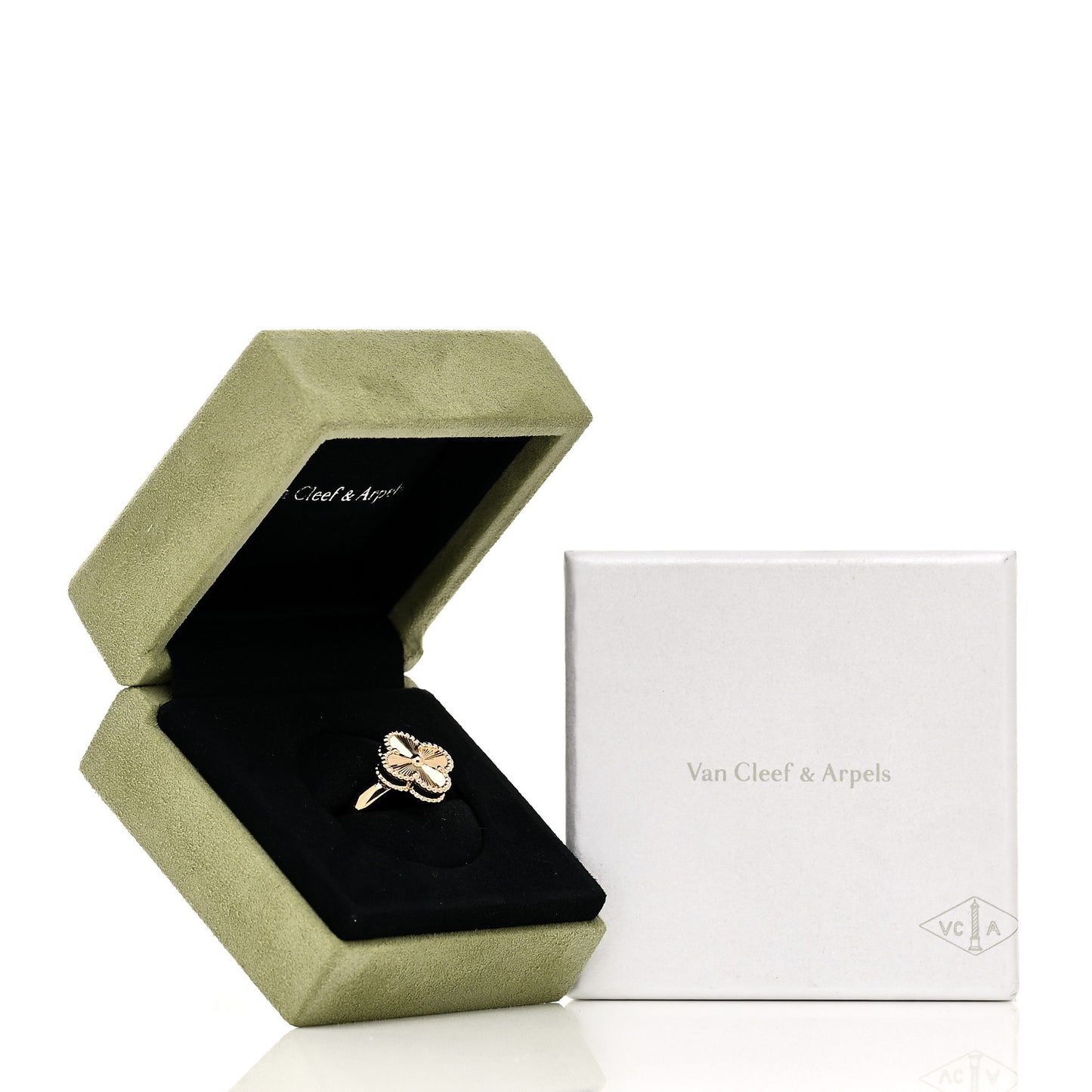 18K Yellow Gold Guilloche Vintage Alhambra Ring 56 7.5