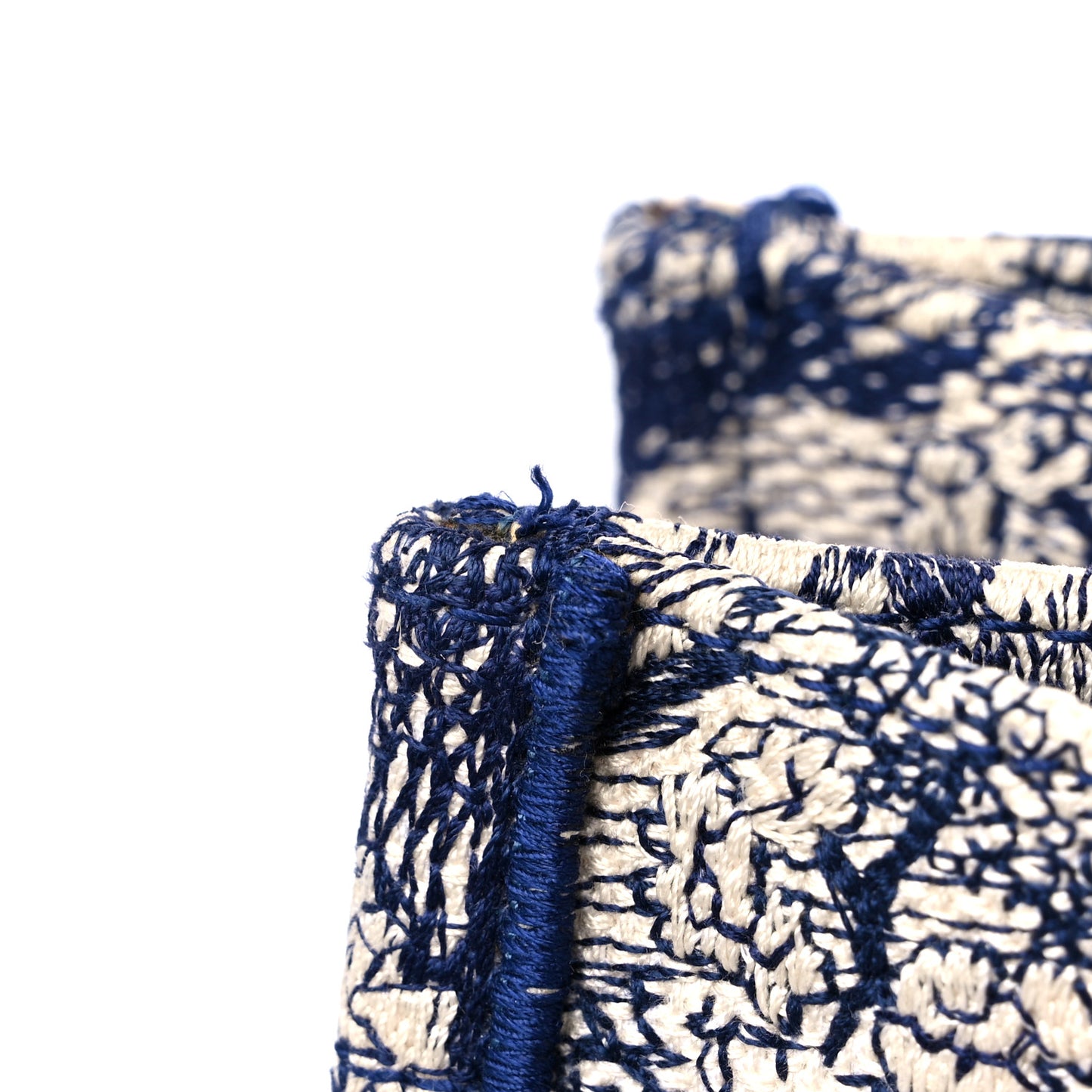 Canvas Embroidered Medium Dioriviera Toile De Jouy Book Tote Blue