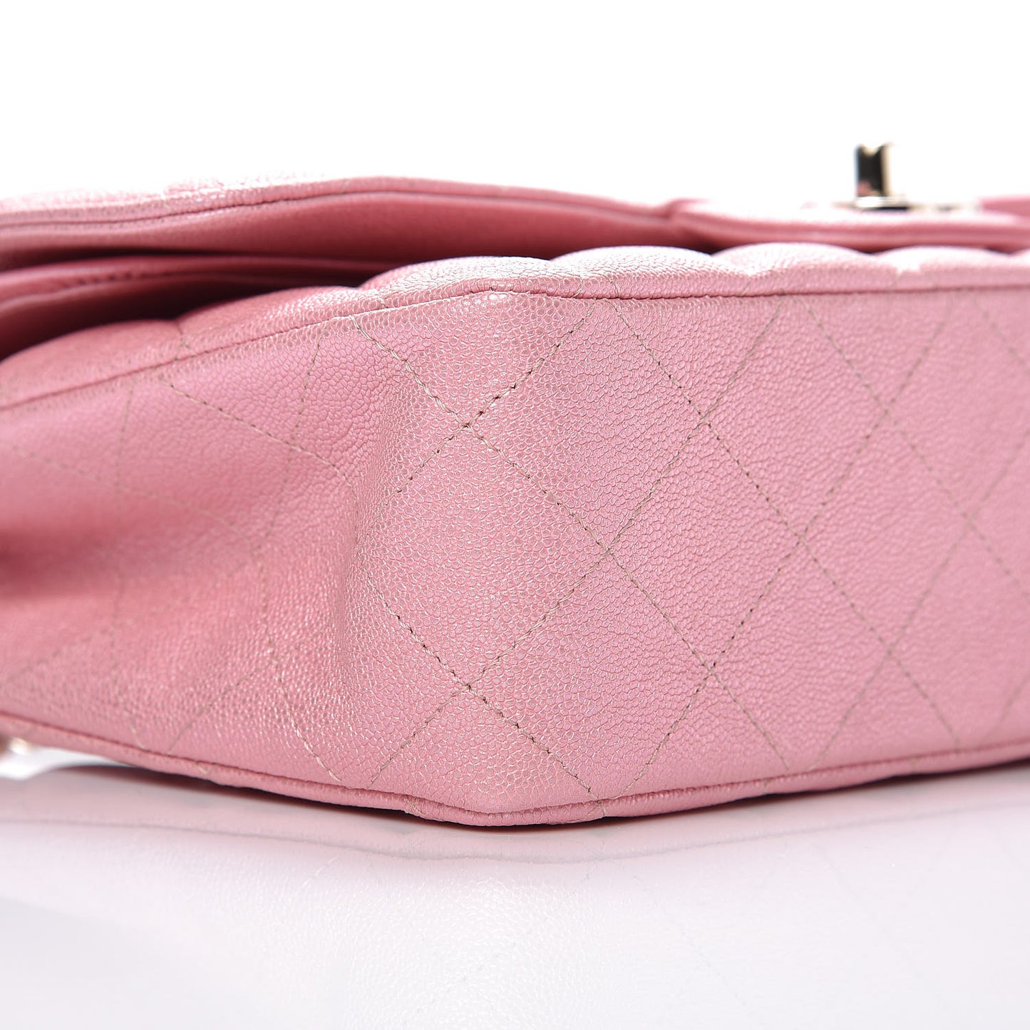 Iridescent Caviar Quilted Medium Double Flap Rose Pink