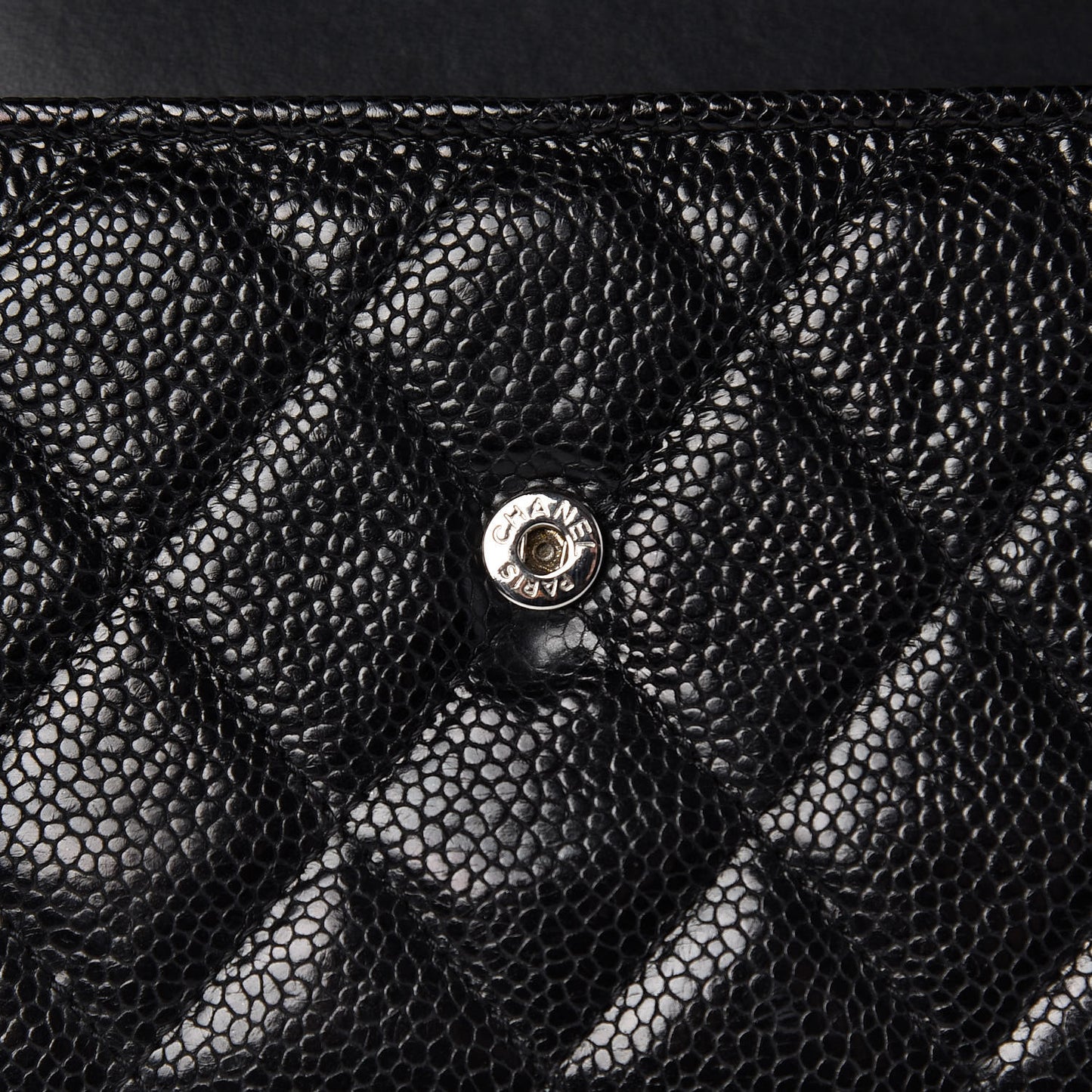 Caviar Quilted Large Boy Gusset Flap Wallet Black