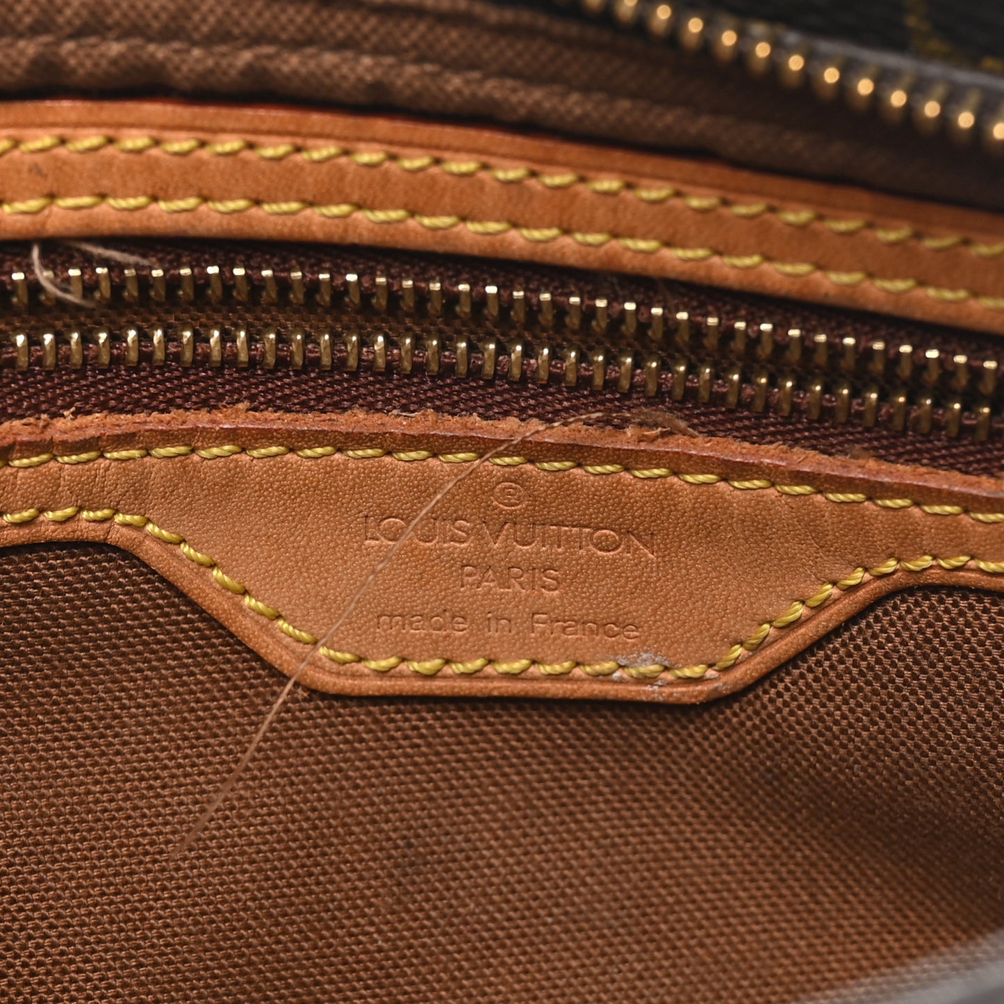 Monogram Trotteur