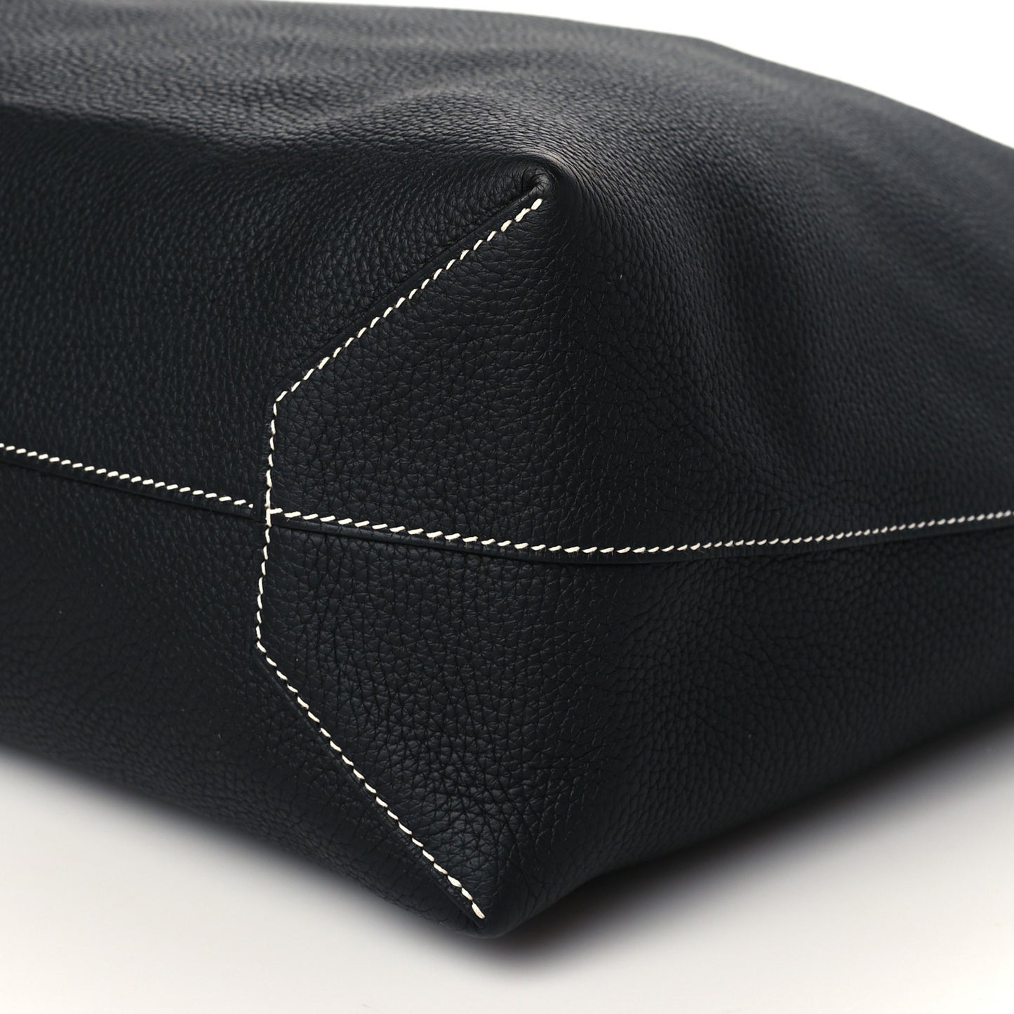 Taurillon Clemence Cabasellier 46 Black