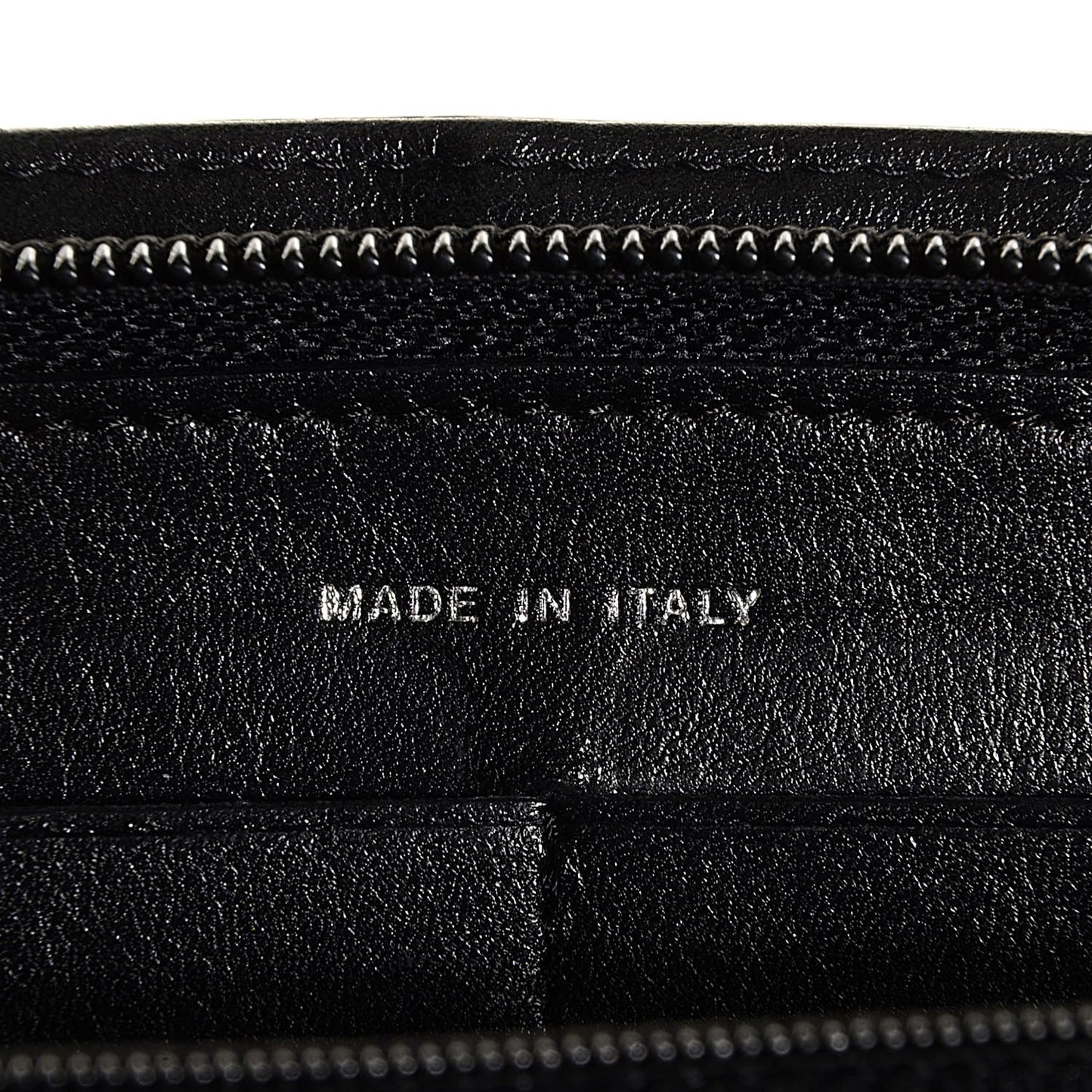 Patent Trousse Maquil Wallet Black
