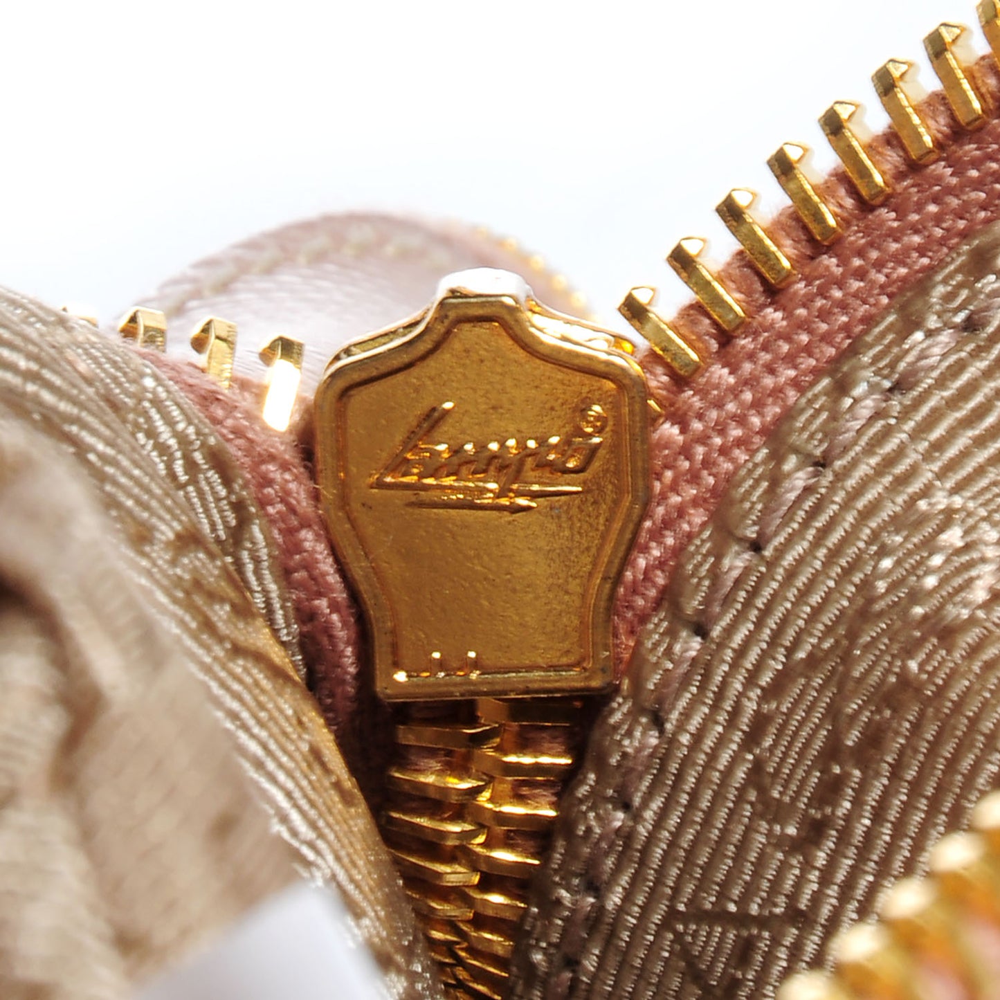 Saffiano Lux Large Double Zip Tote Cammeo