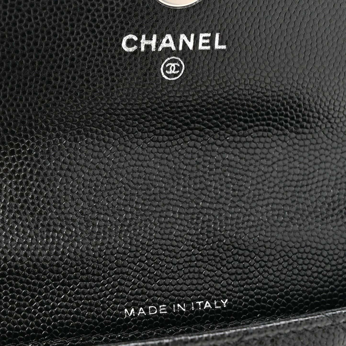 Caviar Quilted My Everything Belt Flap Card Holder Black