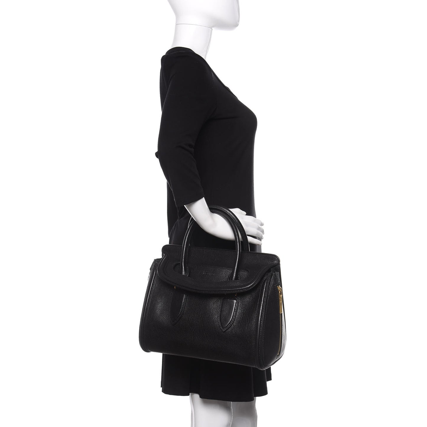 Grained Calfskin Small Heroine Black