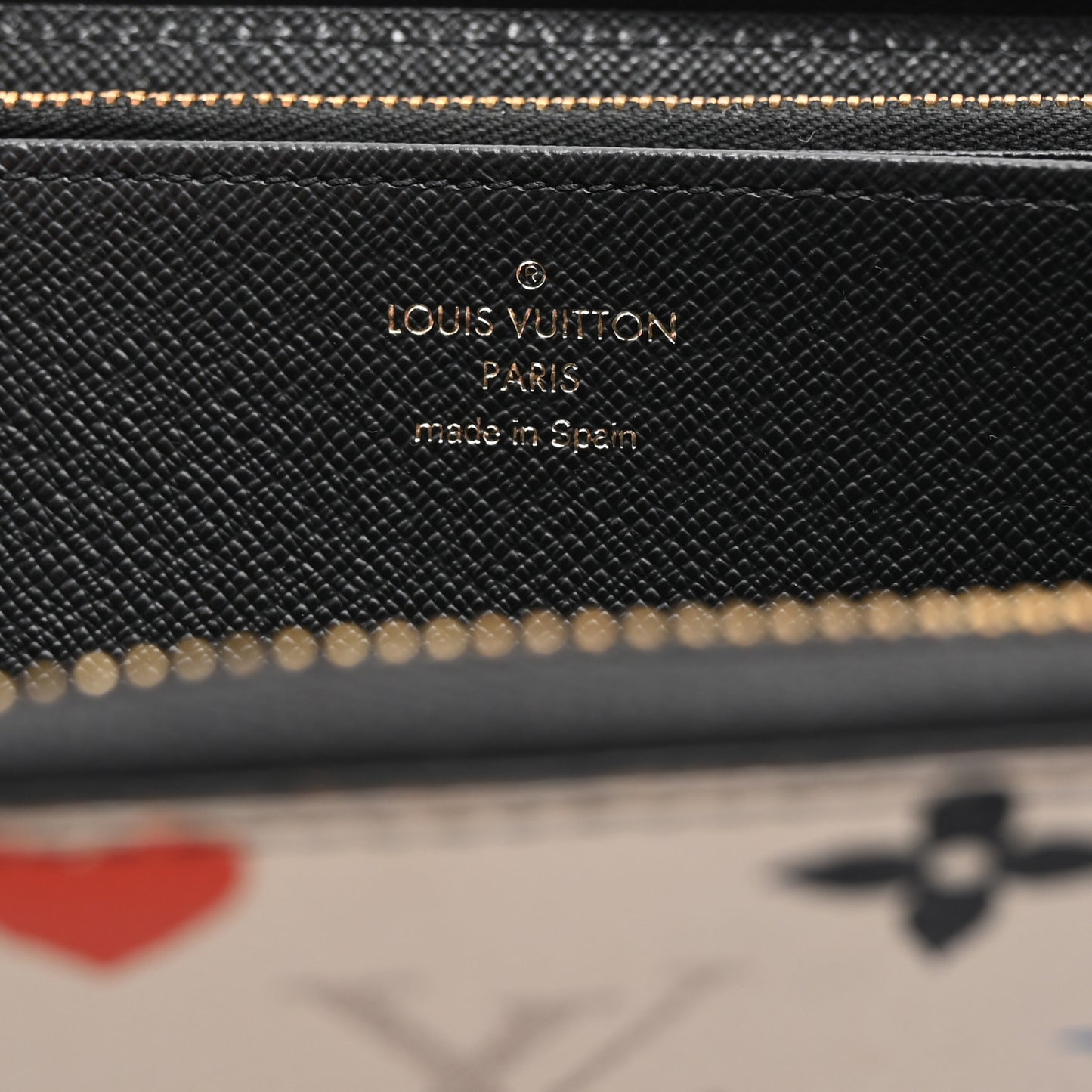 Game On Zippy Wallet White