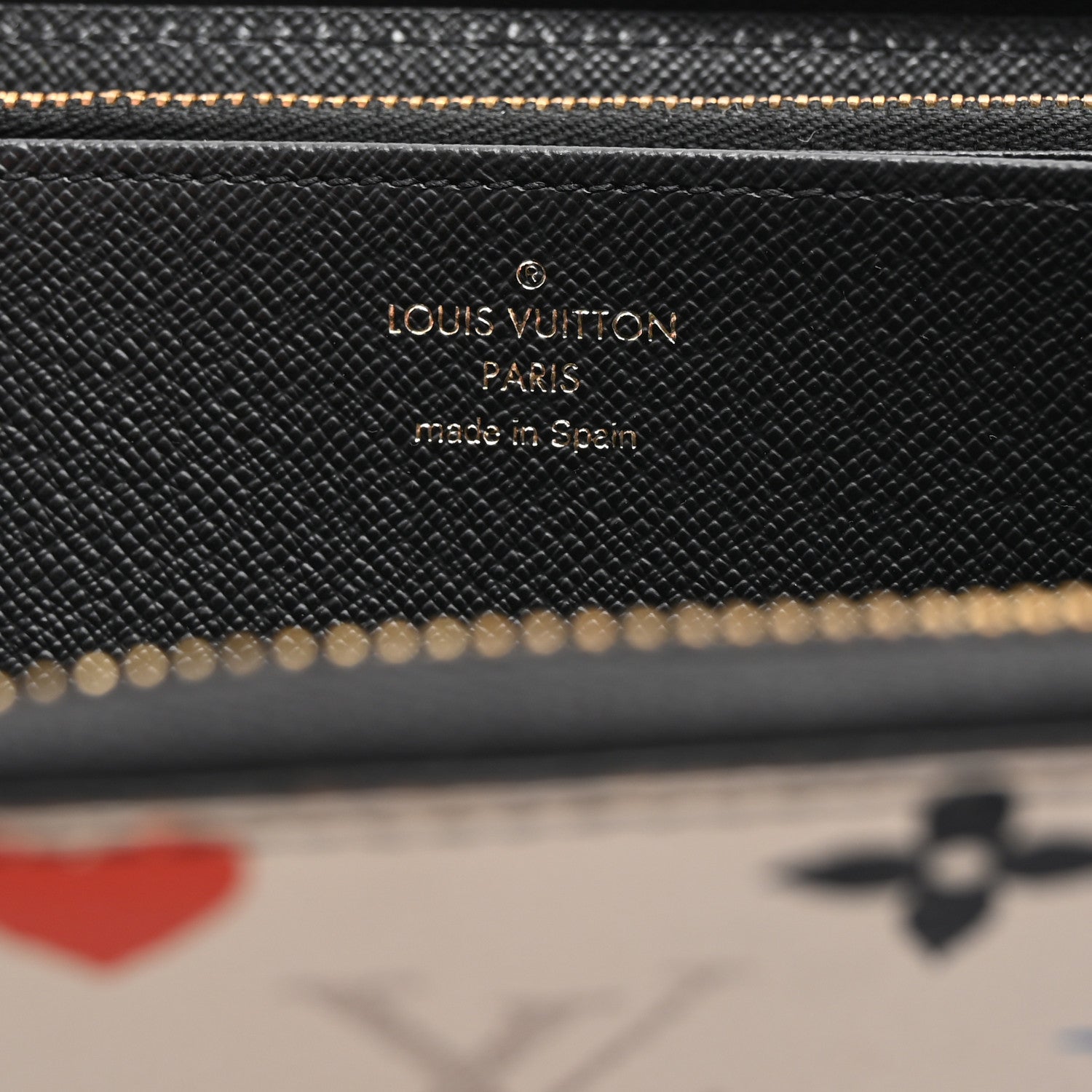 Louis Vuitton Game On Zippy Wallet White 6 of 6