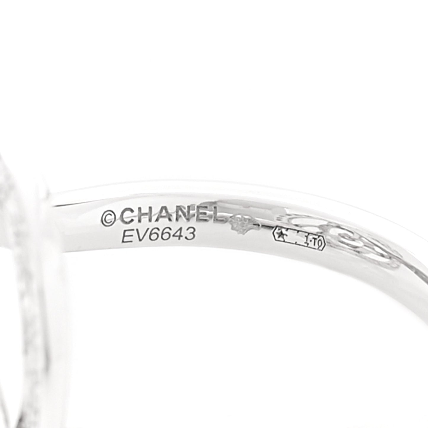 18K White Gold Diamond Fil de Camelia Ring 51 5.75