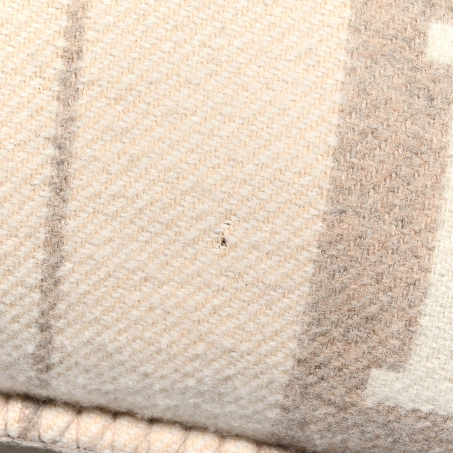 Wool Cashmere Avalon III Pillow PM Coco Camomille
