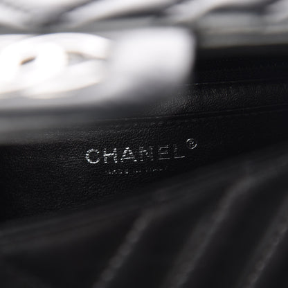 Chanel Lambskin Chevron Quilted Maxi Single Flap Black 6 of 10