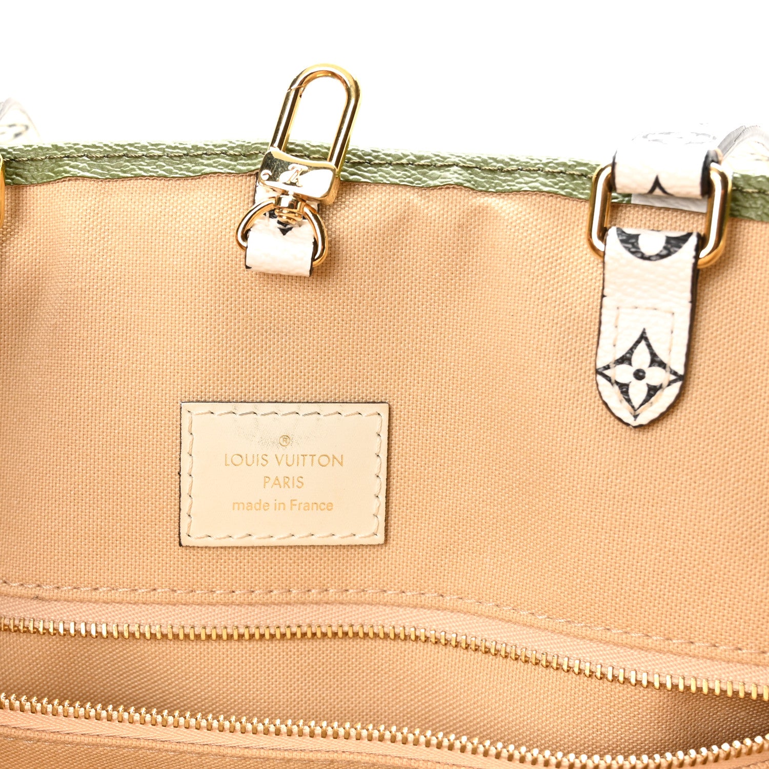 Louis Vuitton Monogram Giant Onthego GM Kaki Beige 5 of 10