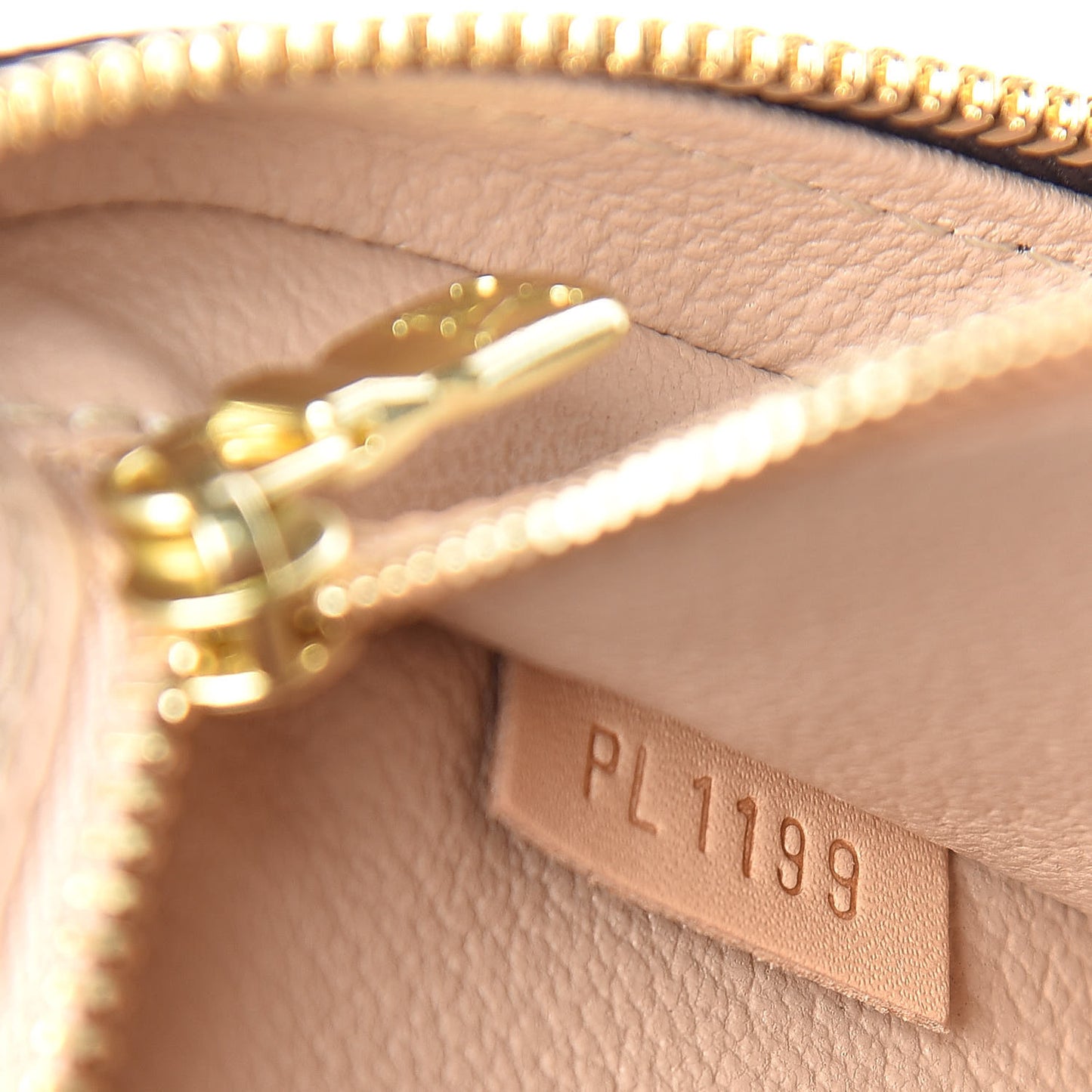 Monogram Nice BB