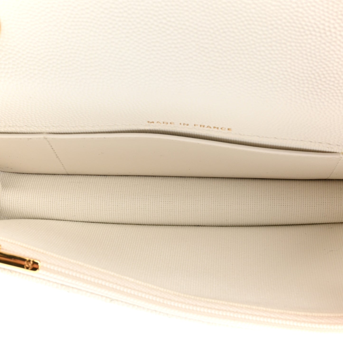 Caviar Quilted Enamel Coco Casino Flap Phone Holder With Chain White