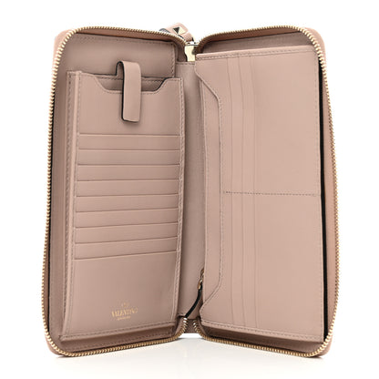 Valentino Garavani Vitello Rockstud Top Handle Travel Wallet Poudre 5 of 8