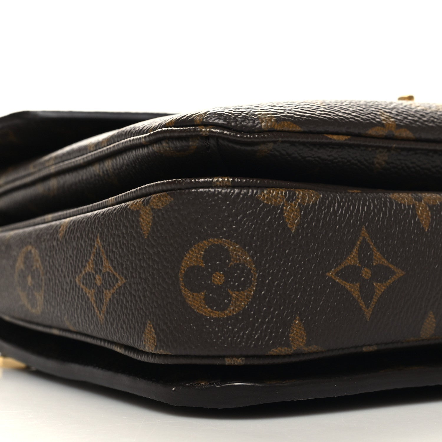 Louis Vuitton Monogram Pochette Metis 9 of 10